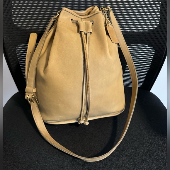 Vintage Coach Bucket Bag - Picture 1 of 6